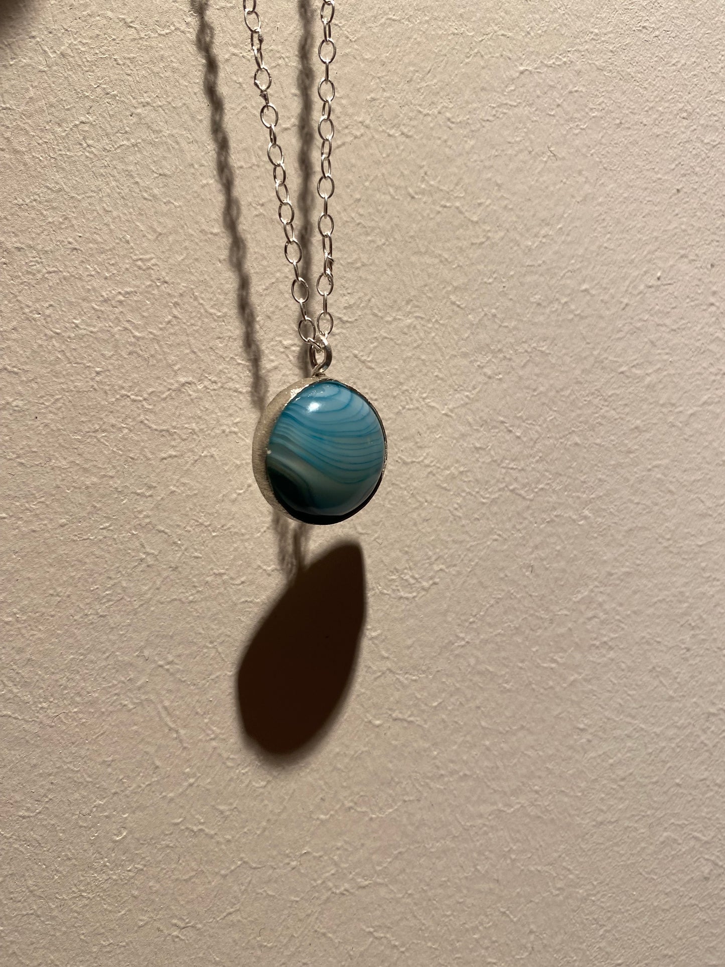 Anheng med blå agat