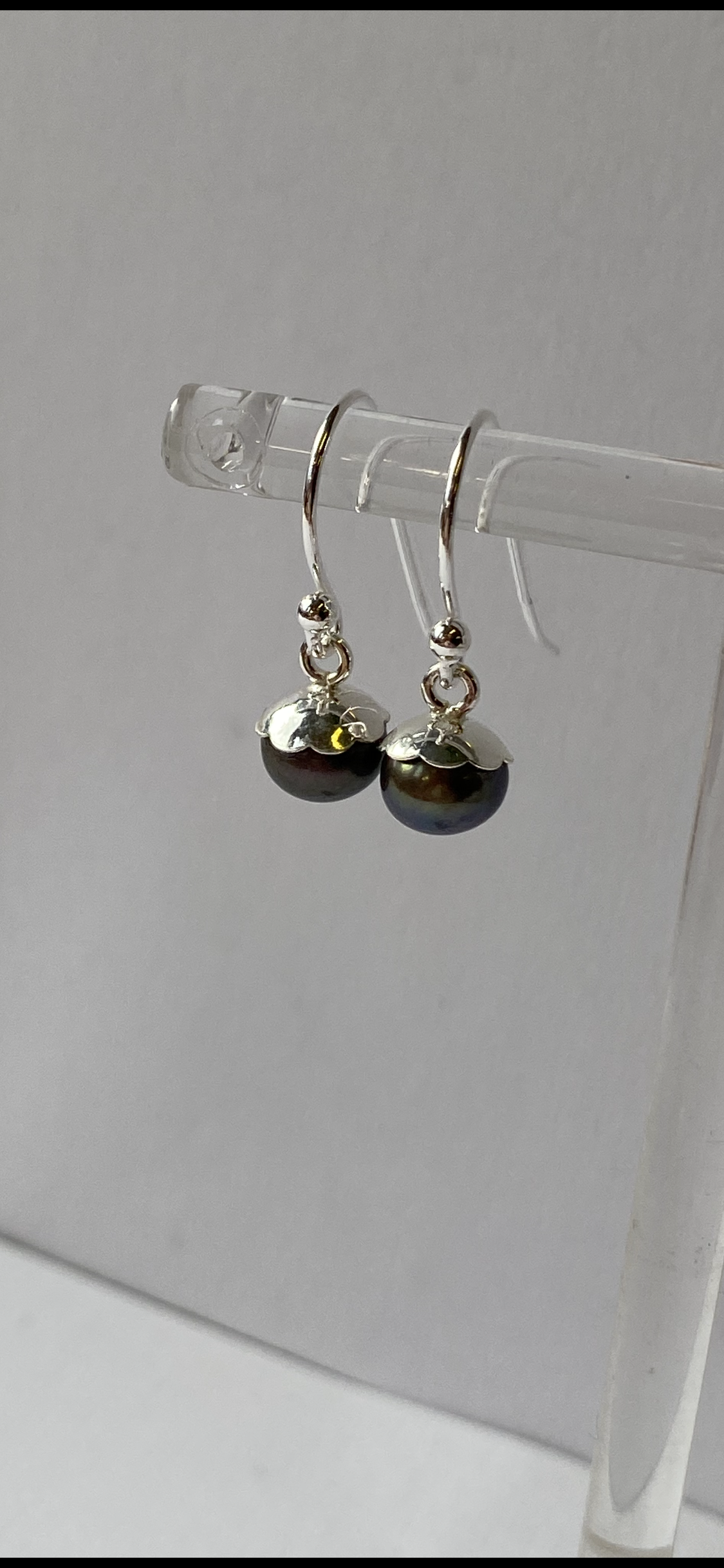 Perleøredobber brun