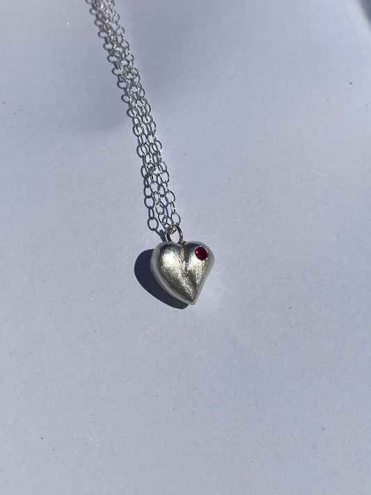 Hjerteanheng  med cubic zirkon