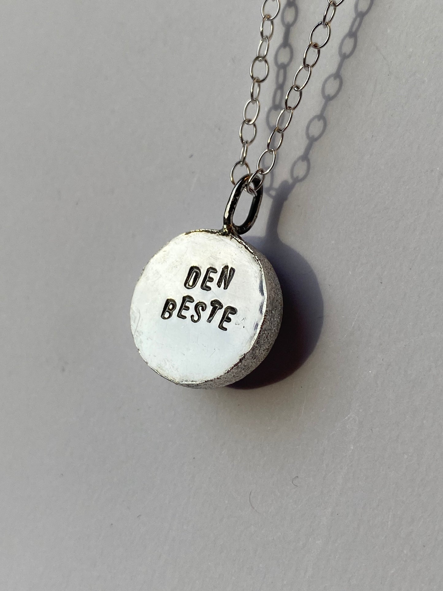 Den beste- anheng med ametyst